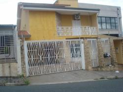 #V-325 - Sobrado para Venda em Votorantim - SP