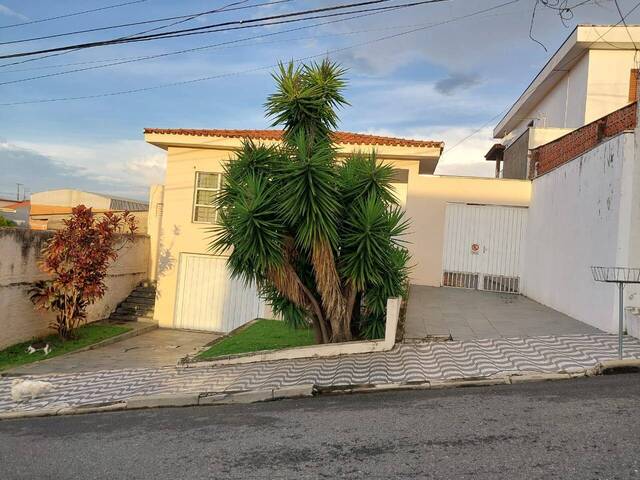 #V-400 - Casa para Venda em Votorantim - SP - 1