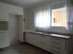 Sobrado para Venda em Sorocaba - 5